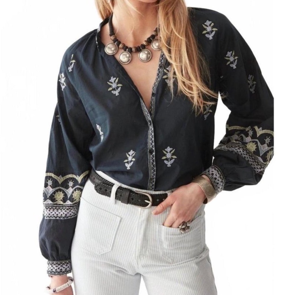 Maison Hotel Chandra Blouse Navy Embroidered Boho Floral Button Top - Small